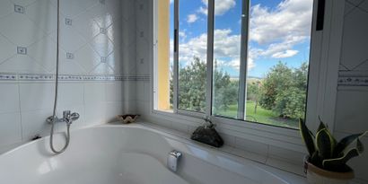 Real Estates picture 13 Ref. R28598