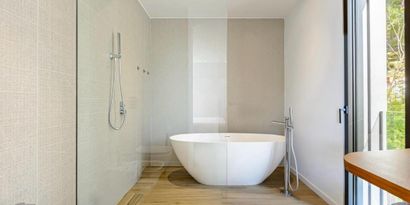 Inmobiliaria picture 5 Ref. Nº. 82717