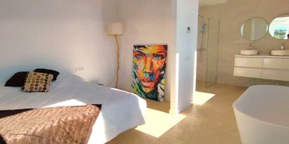 Inmobiliaria picture 25 Ref. Nº. 80541