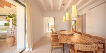 Real Estates picture 12 Ref. 82712