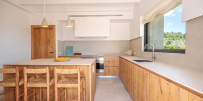 Real Estates picture 11 Ref. 82712