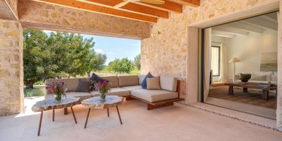 Real Estates picture 6 Ref. 82712