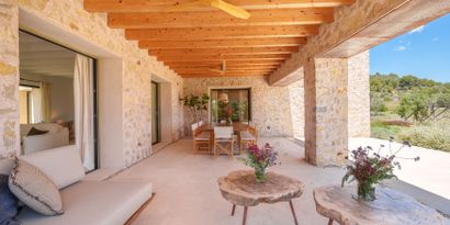 Real Estates picture 5 Ref. 82712