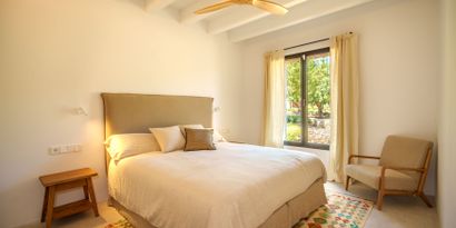 Real Estates picture 19 Ref. 82712