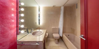 Real Estates picture 14 Ref. 65123