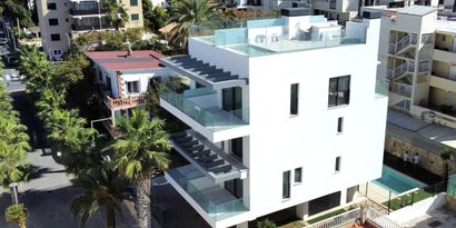 Real Estates picture 1 Ref. 82204