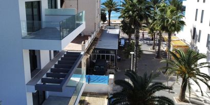 Real Estates picture 2 Ref. 82241