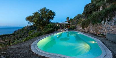 Real Estates picture 31 Ref. 79001