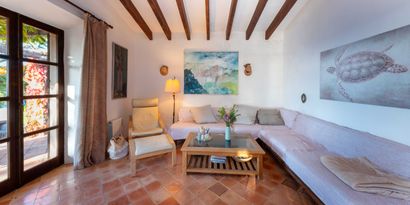 Real Estates picture 8 Ref. 79001