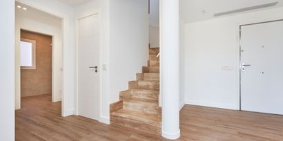 Real Estates picture 10 Ref. 82813