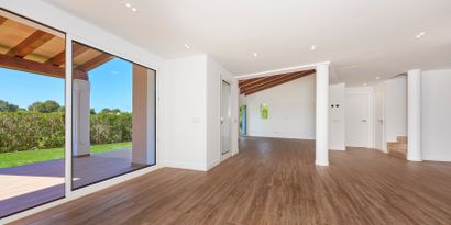 Real Estates picture 5 Ref. 82813