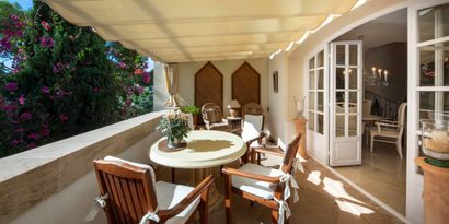 Real Estates picture 2 Ref. 72985