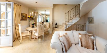 Real Estates picture 6 Ref. 72985