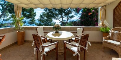 Real Estates picture 1 Ref. 72985