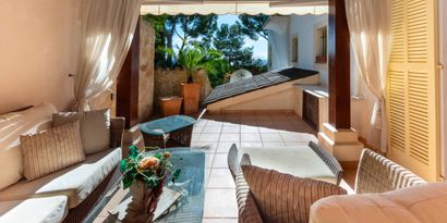 Real Estates picture 13 Ref. 72985