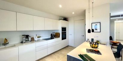 Real Estates picture 8 Ref. 54671