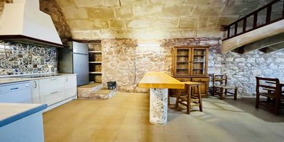 Inmobiliaria picture 8 Ref. Nº. R28740