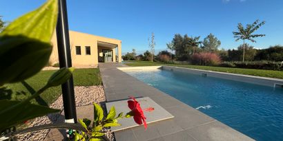 Real Estates picture 17 Ref. R28833