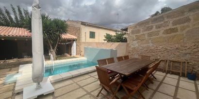 Real Estates picture 21 Ref. R28503