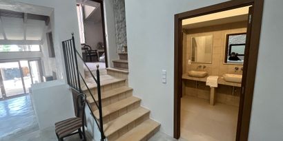 Real Estates picture 8 Ref. R28503