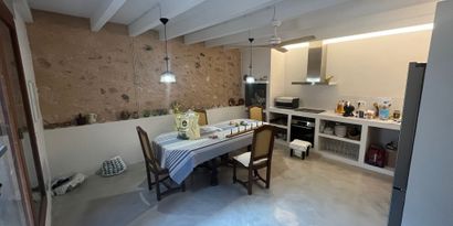 Real Estates picture 17 Ref. R28503