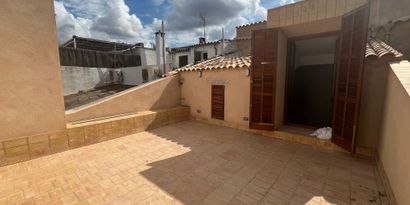 Real Estates picture 11 Ref. R28503