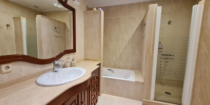 Inmobiliaria picture 9 Ref. Nº. 82829