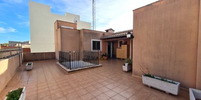 Inmobiliaria picture 0 Ref. Nº. 82829