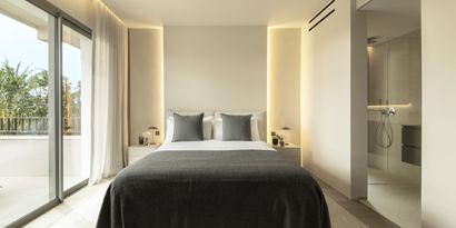 Real Estates picture 17 Ref. 82817