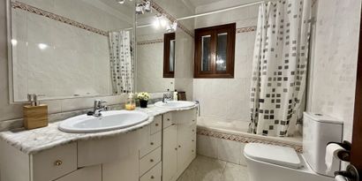 Real Estates picture 7 Ref. R28816