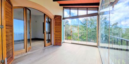 Real Estates picture 5 Ref. 78249