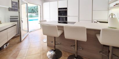 Inmobiliaria picture 8 Ref. Nº. 82789