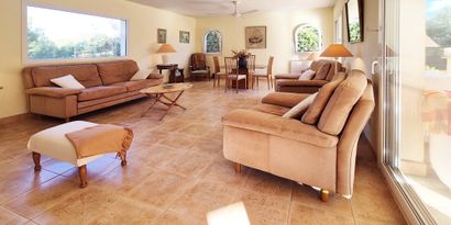 Inmobiliaria picture 6 Ref. Nº. 82789