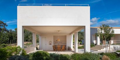 Real Estates picture 20 Ref. 82569