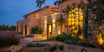 Real Estates picture 1 Ref. 81917