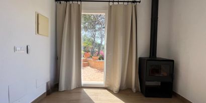 Real Estates picture 3 Ref. R28755