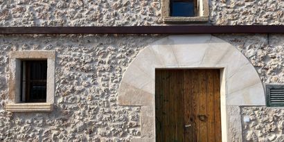 Real Estates picture 0 Ref. R28823