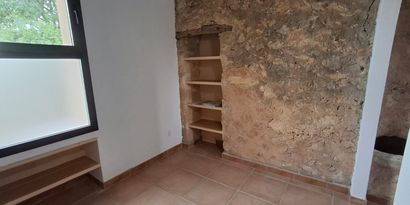 Real Estates picture 13 Ref. R26784