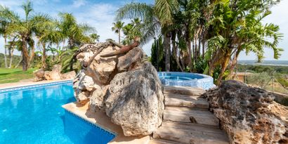 Real Estates picture 17 Ref. 82731