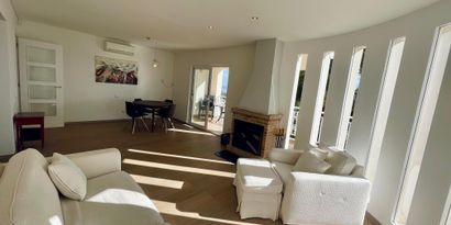 Inmobiliaria picture 7 Ref. Nº. R10143