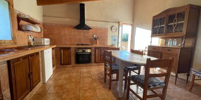 Real Estates picture 6 Ref. 82917