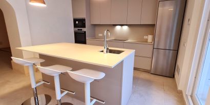 Inmobiliaria picture 0 Ref. Nº. 80944