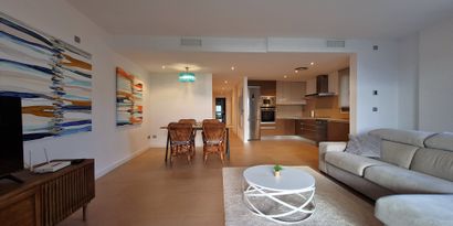 Real Estates picture 6 Ref. R17284