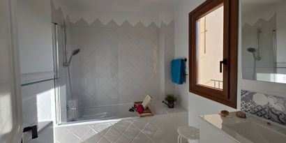 Real Estates picture 9 Ref. R28910