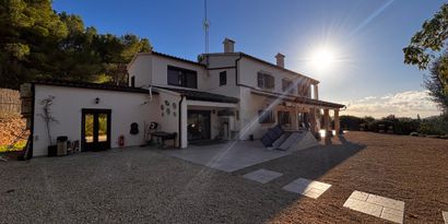 Inmobiliaria picture 1 Ref. Nº. 75756