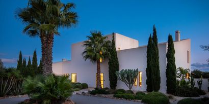 Inmobiliaria picture 23 Ref. Nº. 82595