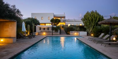 Inmobiliaria picture 0 Ref. Nº. 82595