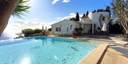 Real Estates picture 1 Ref. 82947