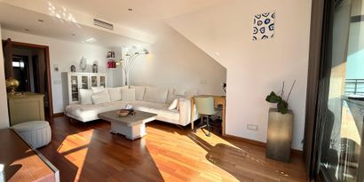 Inmobiliaria picture 4 Ref. Nº. 82938