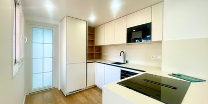 Real Estates picture 4 Ref. R28949